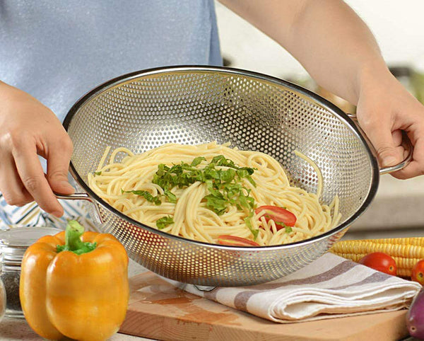 Stainless steel kitchen colander strainer