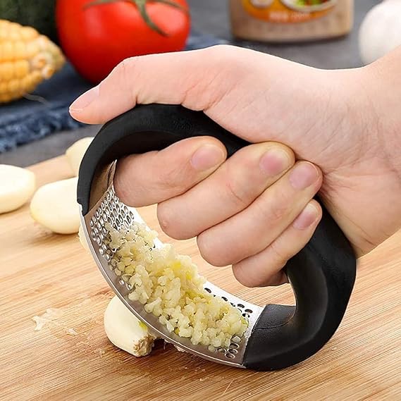 Stainless Steel Garlic Press Crusher, For Home And Kitchen